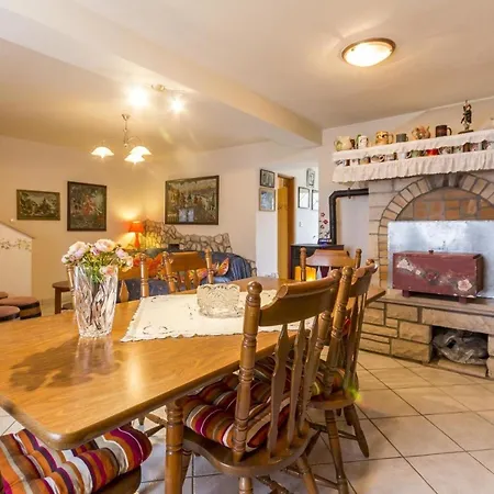 Holiday home Fuer 5 Personen Ca 70 Qm In Rakalj, Istrien Bucht Von Rasa *